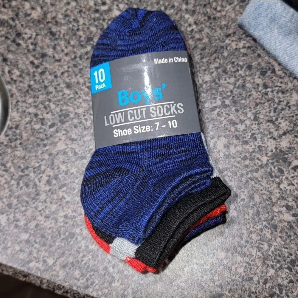 🏅FREE w Boy Bundle • New Boys Low Cut Socks • Assorted 10 Pair Fit Shoe Sz 7-10